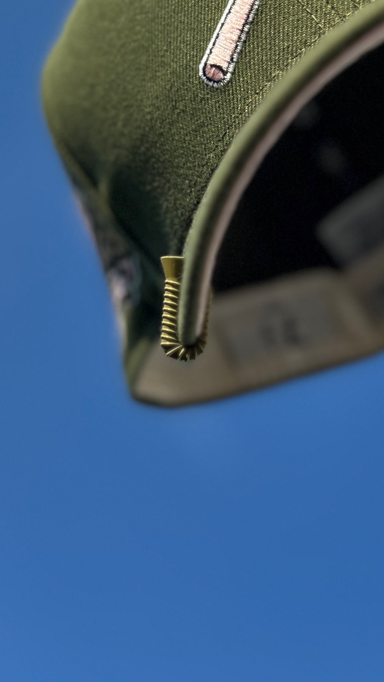 SCREWED UP BLIP [ OLIVE]